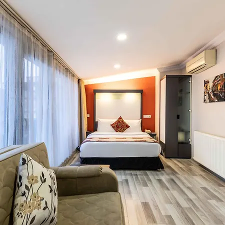 Platine Istiklal Hotel