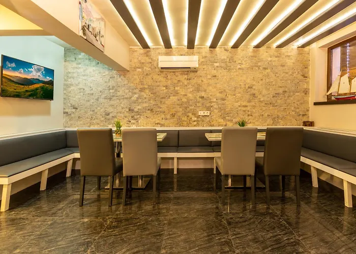 Platine Istiklal * Istanbulská provincie